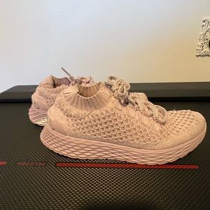 No Bull Lavender Knit Runners Sz 8.5